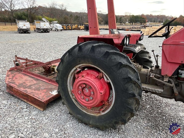 massey-ferguson-mf165-image-28