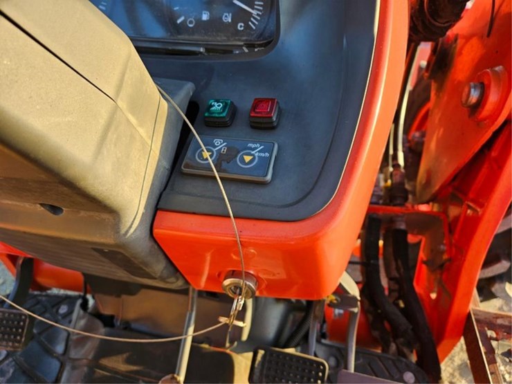 kubota-m9540-image-40