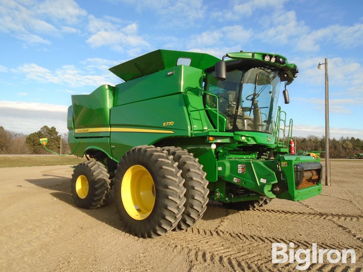 2022-john-deere-s770-image-3