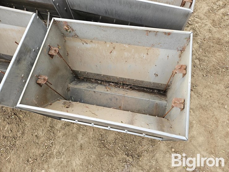 big-husky-stainless-steel-nursery-feeders-image-12