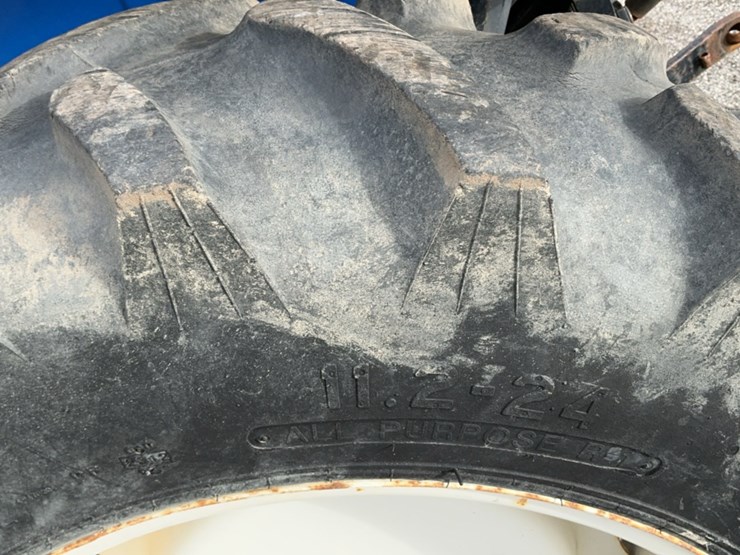 2013-new-holland-workmaster-40-image-17