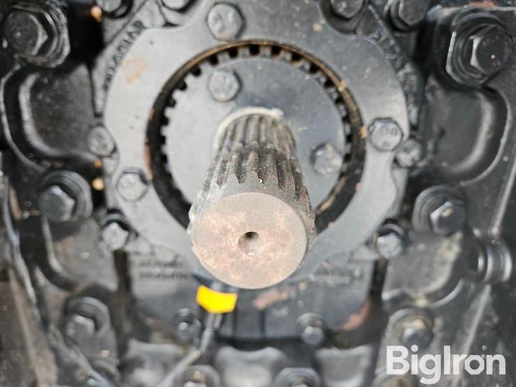 2015-case-ih-magnum-280-image-11