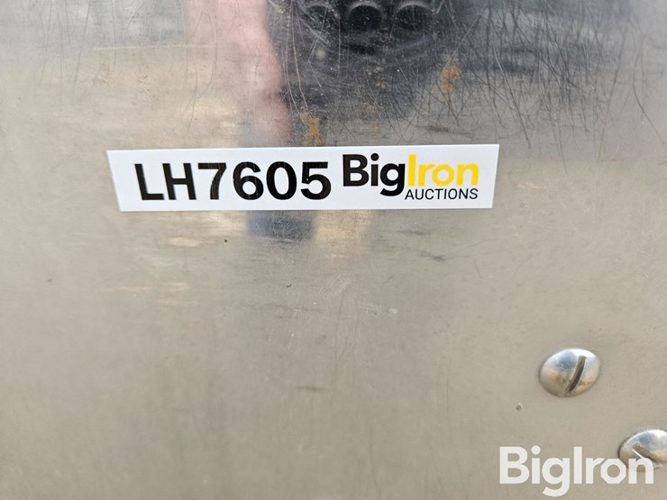 big-husky-stainless-steel-nursery-feeders-image-20