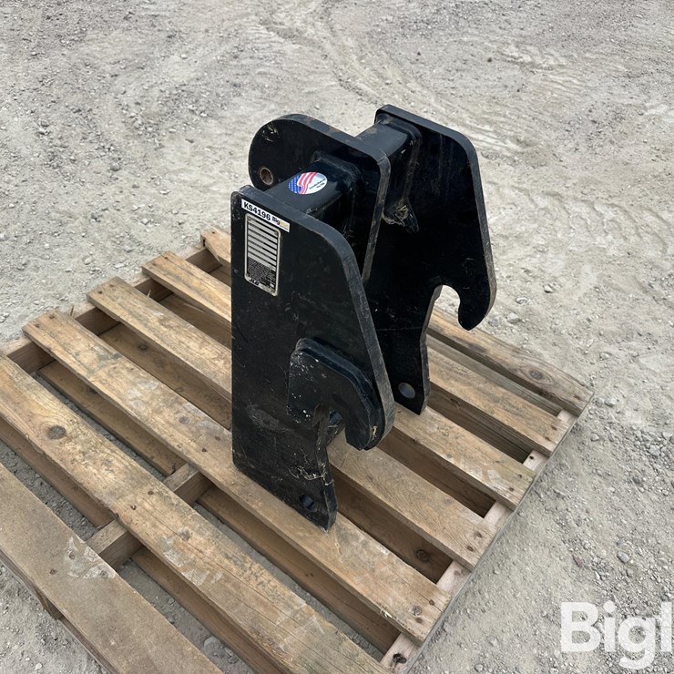 Jlg Couple Mounted 15k Lbs Capacity Lifting Hook