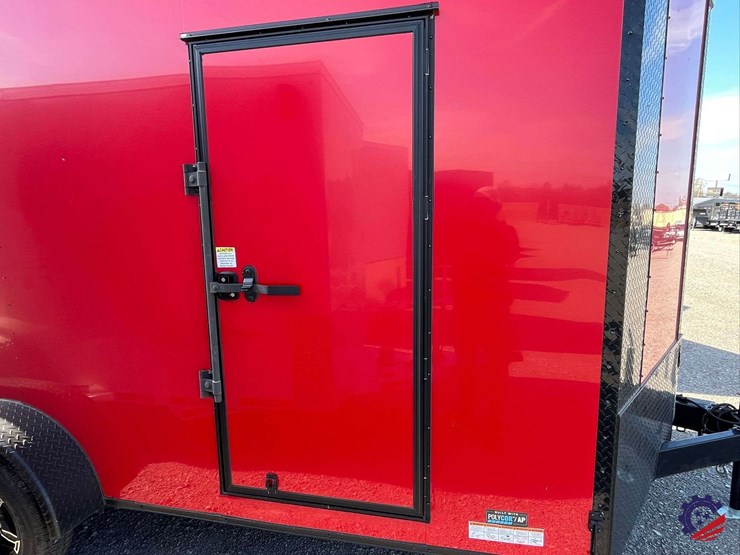 2025-anvil-20’-v-nose-t/a-enclosed-tag-trailer-image-14