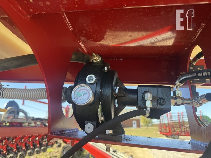 2024-case-ih-2160-image-53