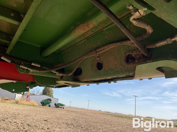 2015-john-deere-s680-image-17