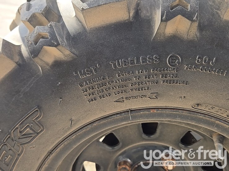 2019-club-car-carryall-1700-image-22