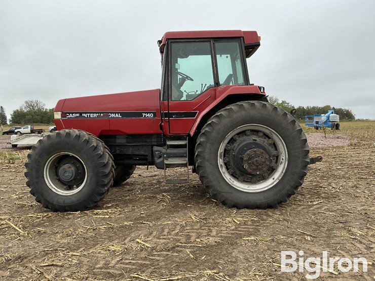 1990-case-ih-7140-image-8
