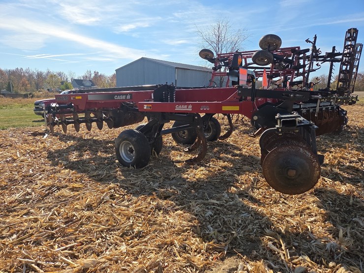 case-ih-690-image-20