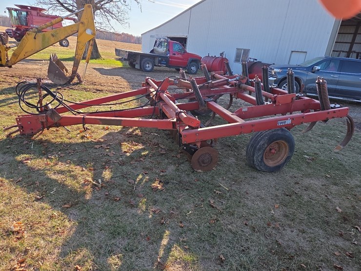 case-ih-6500-image-18