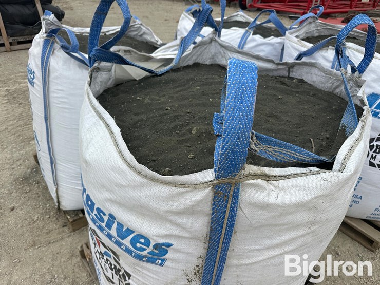 abrasives-black-magic-blasting-media-image-13