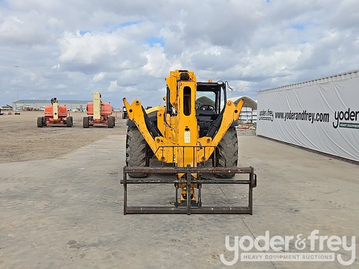 2017-jcb-510-56-image-8