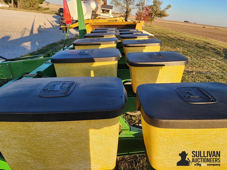 1995-john-deere-7200-image-20