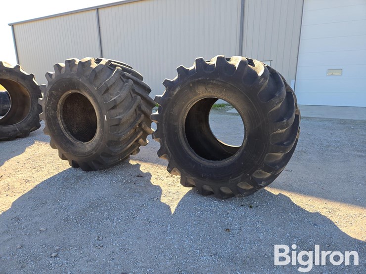 va73-x-44.00-32-tires-image-1