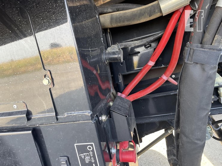 2024-case-ih-8250-image-25