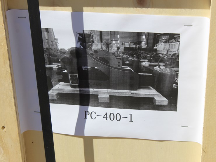 #3495-•-side-type-hydraulic-breaker-image-2