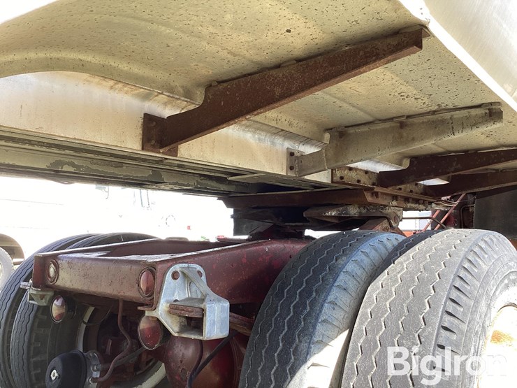 1969-trailmobile-trailer-image-19