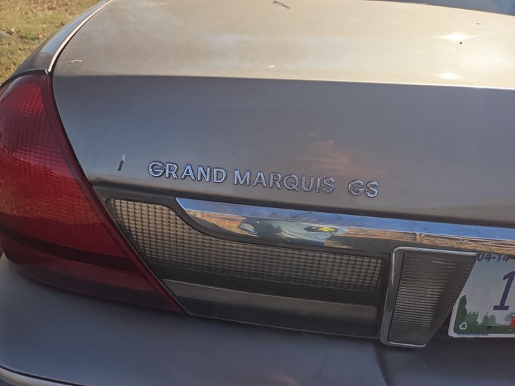 2006-mercury-grand-marquis-gs-car-image-7