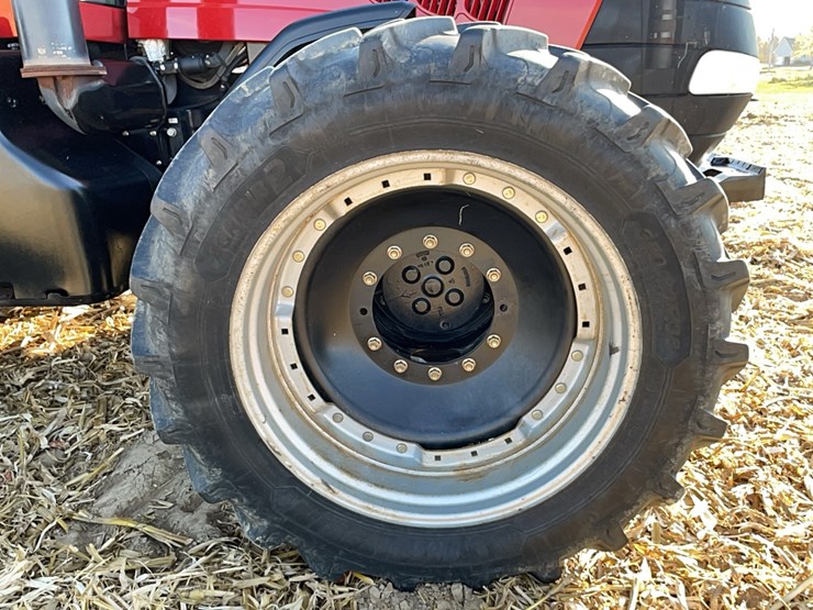 case-ih-275-image-30