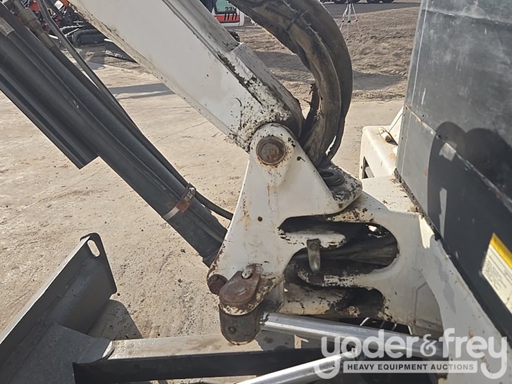 bobcat-331g-image-23