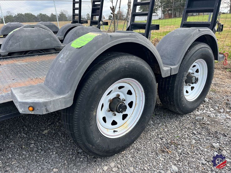 2017-mmdi-16’-t/a-car-hauler-tag-trailer-image-8