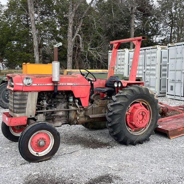 MASSEY-FERGUSON MF165