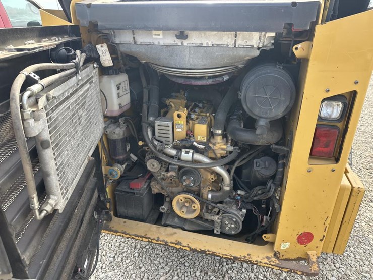 2018-caterpillar-289d-image-25