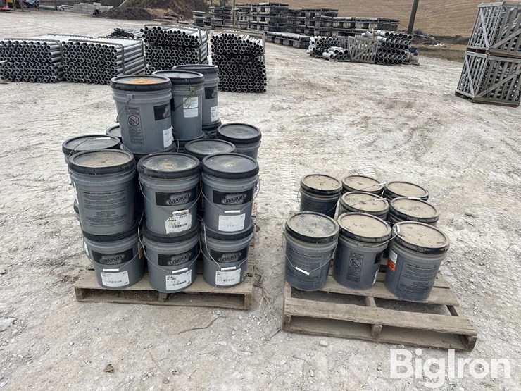 lubriplate-l0105-35-open-gear-grease-image-2