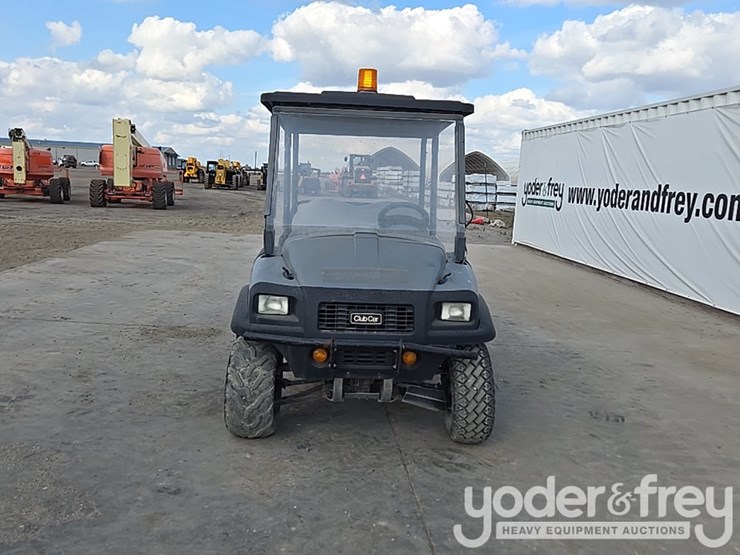 2020-club-car-carryall-1700-image-8