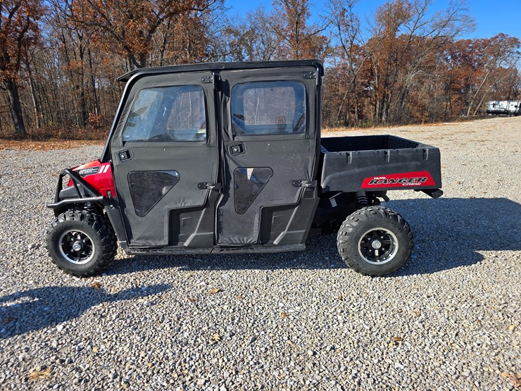 2015-polaris-ranger-crew-image-4