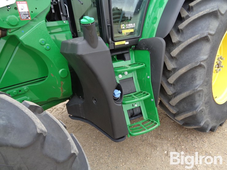 2023-john-deere-6155m-image-17