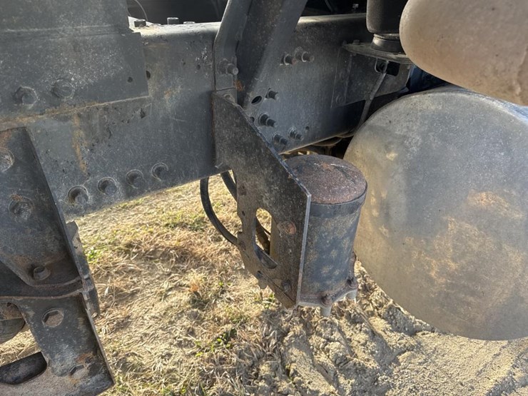 #1463-•-2007-mack-quad-axle-dump-truck-image-42