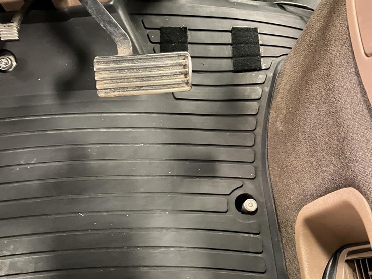 1998-john-deere-9300-image-37