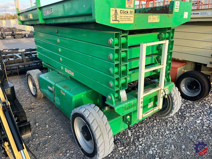 2015-jlg-4069le-image-34