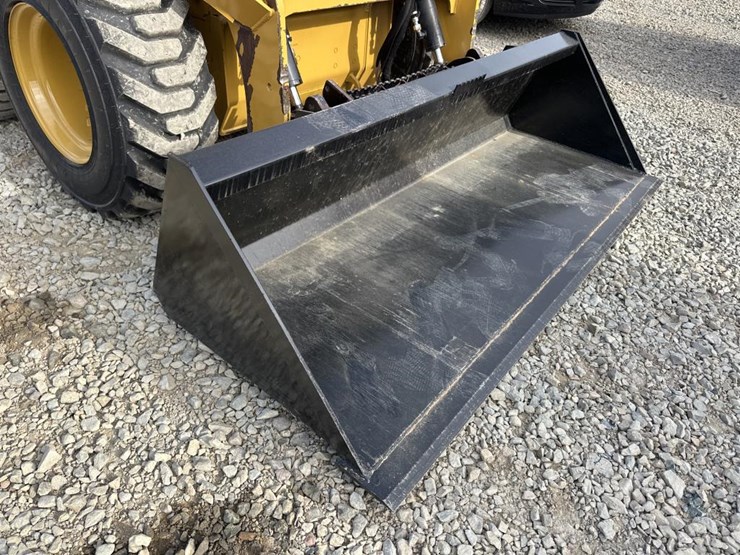 caterpillar-236d3-image-16