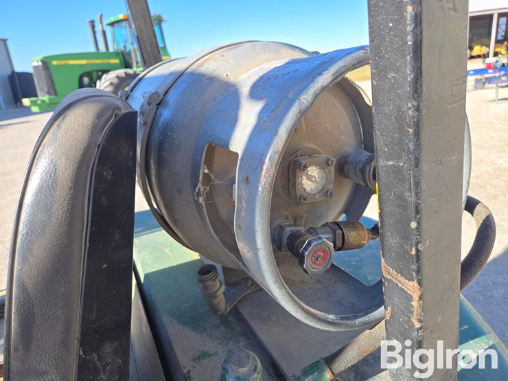 yale-forklift-image-13