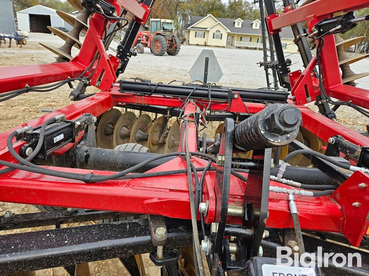 case-ih-370-image-15