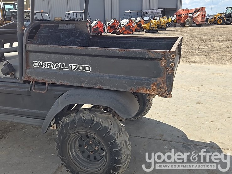 2019-club-car-carryall-1700-image-12