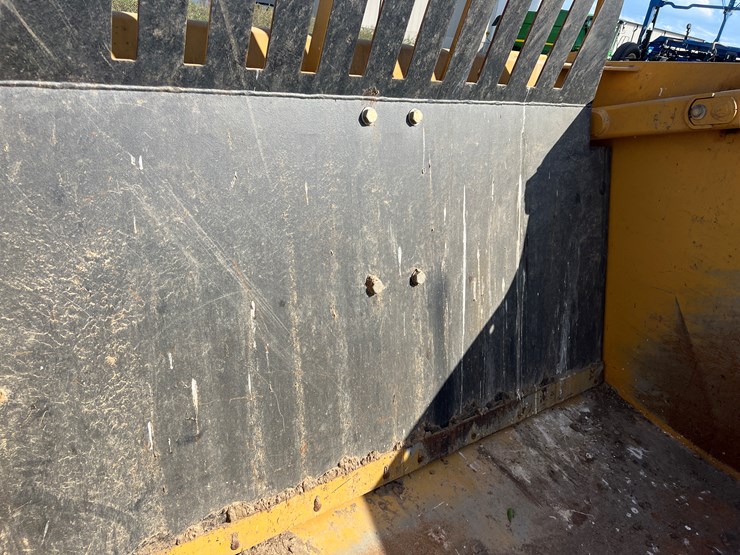 #206705-•-landoll-icon-ag10-scraper-image-11