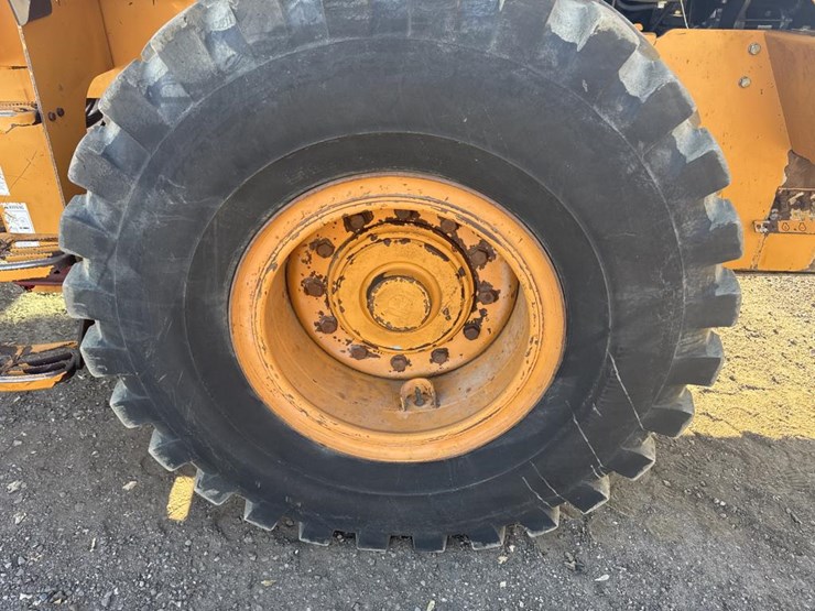 case-621f-xr-image-59