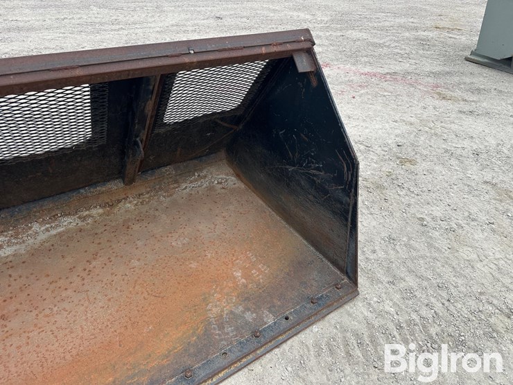 skid-steer-quick-attach-snow-bucket-image-11