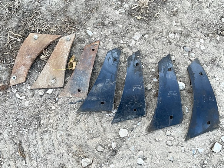 moldboard-plow-hardware-image-4