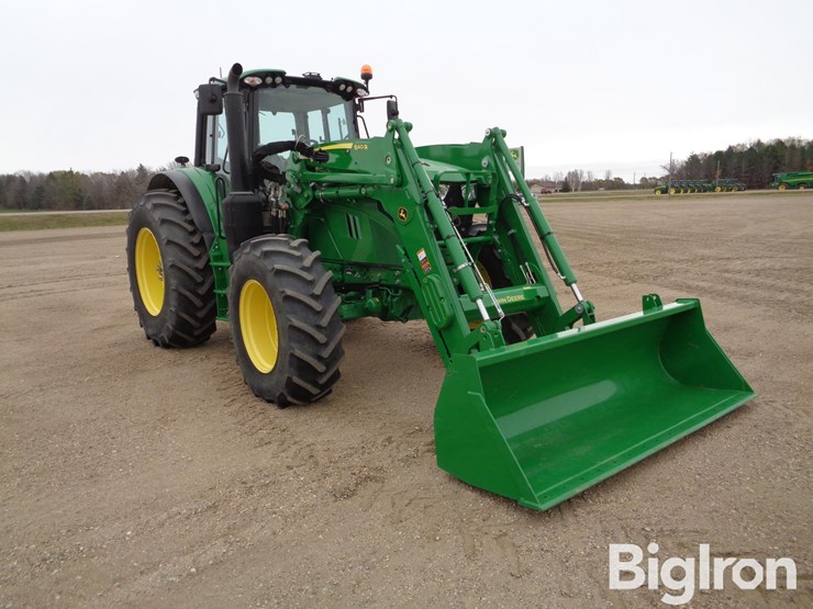 2023-john-deere-6155m-image-11
