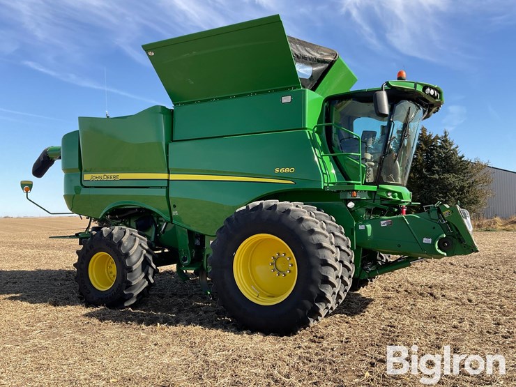 2015-john-deere-s680-image-3