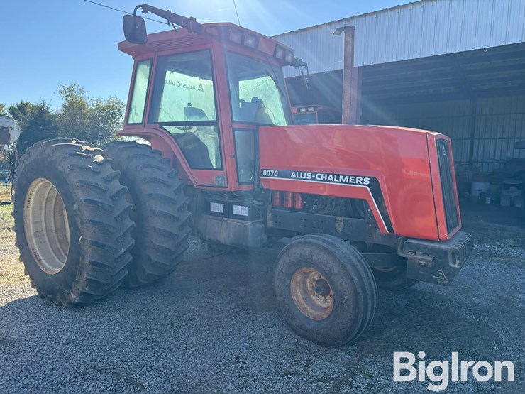 1982-allis-chalmers-8070-image-3