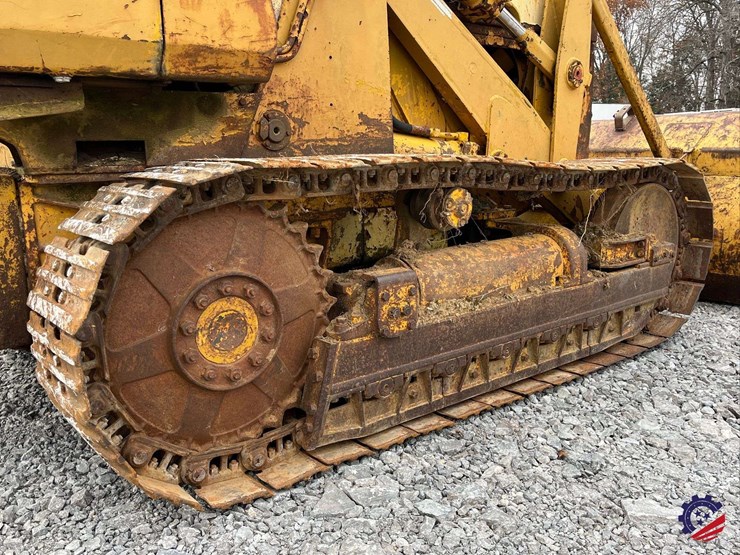 massey-ferguson-300-image-11