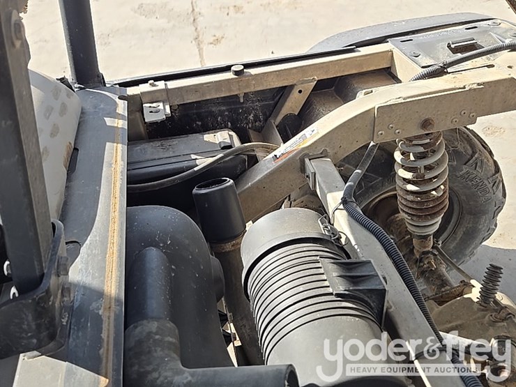 2020-club-car-carryall-1700-image-63