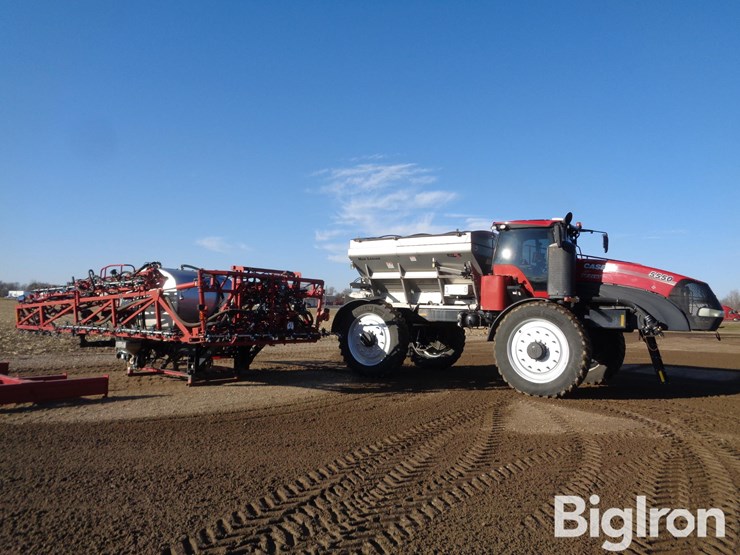2018-case-ih-trident-5550-image-12