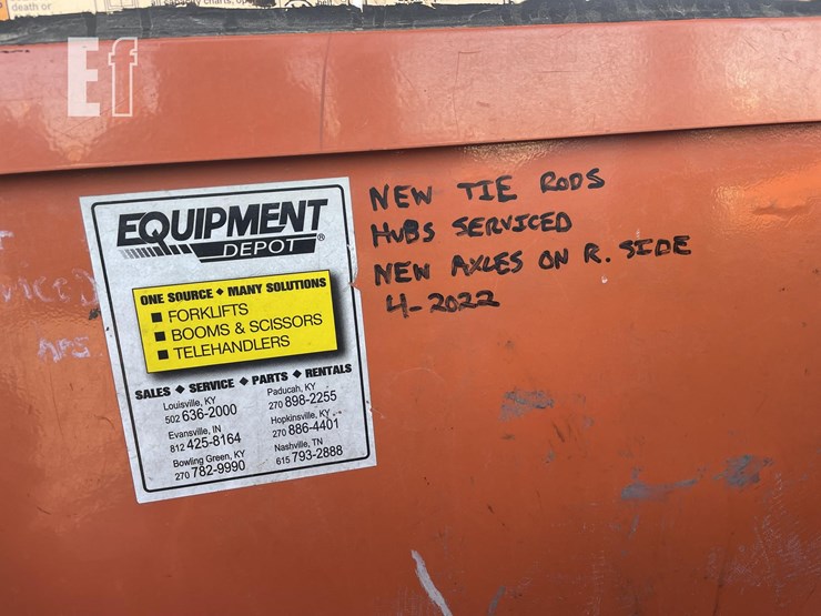 2011-jlg-g10-55a-image-39